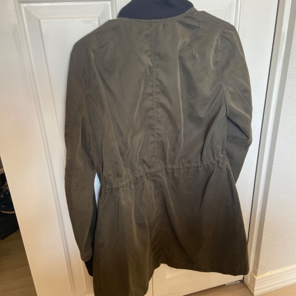 Jacket - Picture 2 of 2